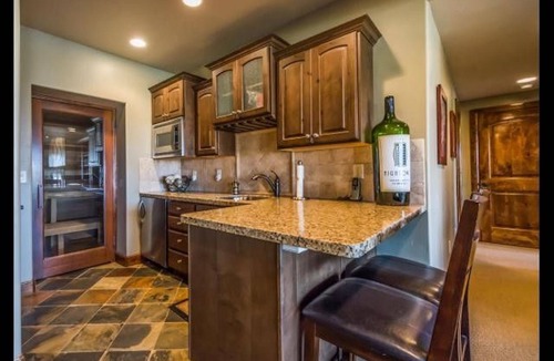 Ogden House | Unobstructed Lake View 10 min to Snowbasin, Sleeps 16