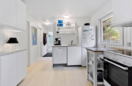 Hov House | Unobstructed summer house in lovely Langeland