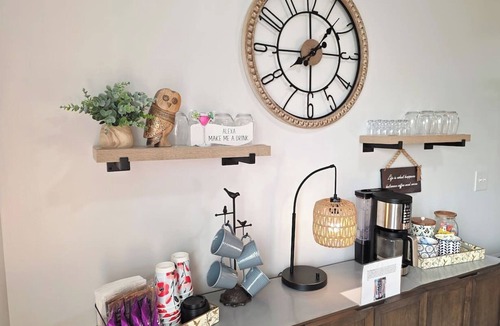 Phenix City House | Unpack, Connect, Relax. Close to Ft Benning in PC