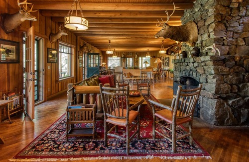 Town of Webb House | Unparalleled and Historical Lodge on Twitchell Lake