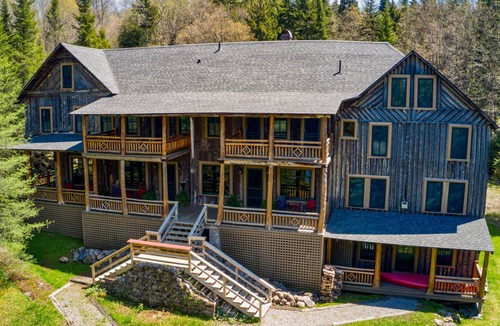 Town of Webb House | Unparalleled and Historical Lodge on Twitchell Lake