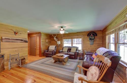 Louisburg House | Unplug & Unwind! Country Cabin in Louisburg