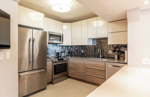 Sunny Isles Beach Condo | Unreal Ocean Views! Modern Decor - Stunning Unit! 40th Floor - Great Location!