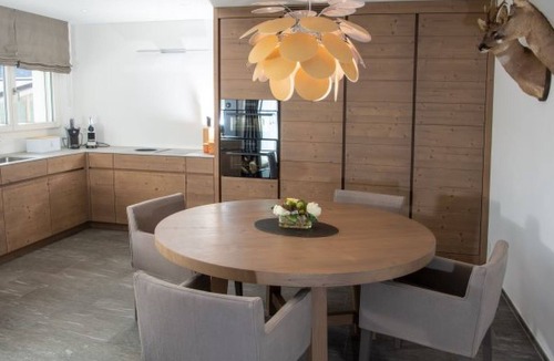 Lantsch-Lenz Apartment | Unterkunft für 4 Personen Arsas Lantsch-Lenzerheide by Interhome