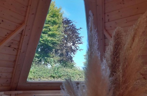 Morville-sur-Andelle Cottage | Unusual accommodation in the Normandy countryside