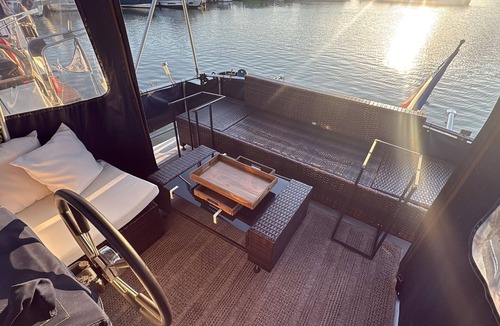 Rouen Boat Rental | Unusual accommodation boat Rouen