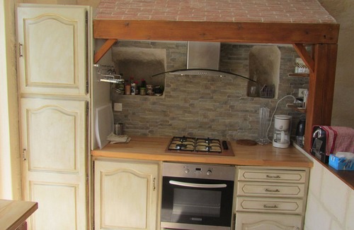 Amboise Cottage | Unusual and comfortable cottage