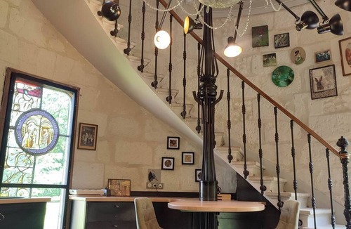 Savonnieres Apartment | Unusual cottage for 2 people