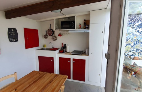 Plage d'Argeles House | Unusual Gite at Mas Boutet