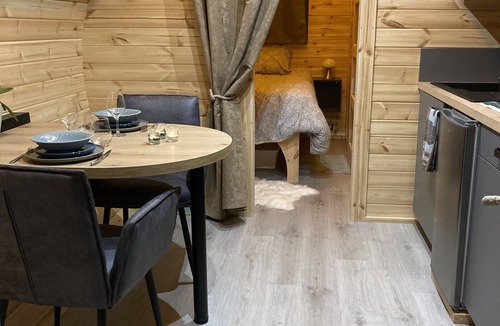 Jonquieres Cottage | UNUSUAL GITE IN PROVENCE