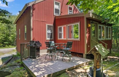 Standish Villa | UNUSUAL LATITUDE LIMIT 7 cottage