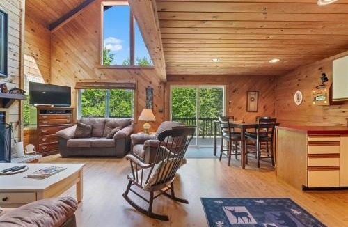 Standish Villa | UNUSUAL LATITUDE LIMIT 7 cottage