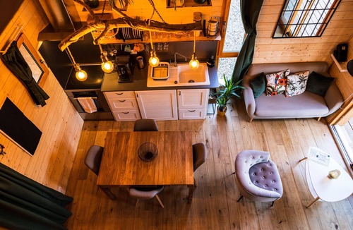 Boismorand Cabin | Unusual lodging Cabane Petit Bois 1h15 from Paris