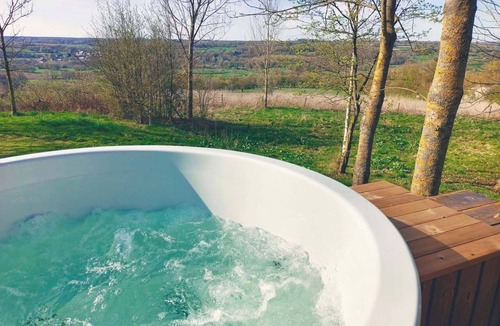 Etreaupont Cabin | Unusual night: Unusual bubble - Swedish bath