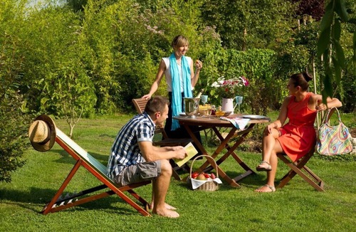 Noyant-et-Aconin House | UNUSUAL STAY IN A GYPSY CARAVAN WITH PRIVATE JACUZZI