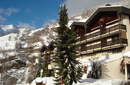 Albinen Apartment | Unwind, Berpanorama, peace and sun enjoy Albina 32