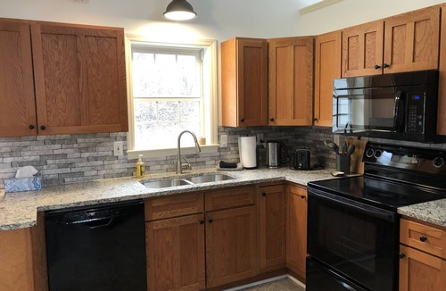 Bloomfield House | Unwind in Bristol, NY with Bristol Mountain Resort just minutes away.