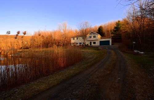 Bloomfield House | Unwind in Bristol, NY with Bristol Mountain Resort just minutes away.