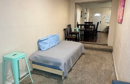 Lawton House | Unwind in Lawton close to Fort Sill.