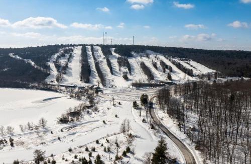 White Haven House | Unwind in Telstar