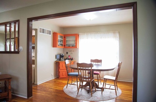 Macon House | Unwind on Vinenn