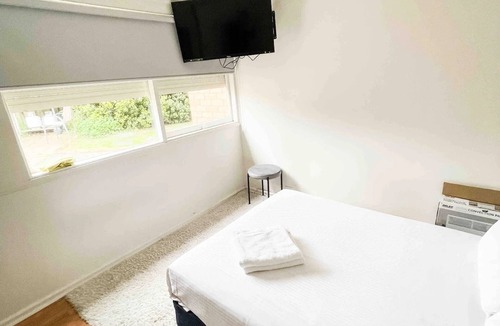 Pasadena Villa | Unwind @ Pasadena Group Getaway