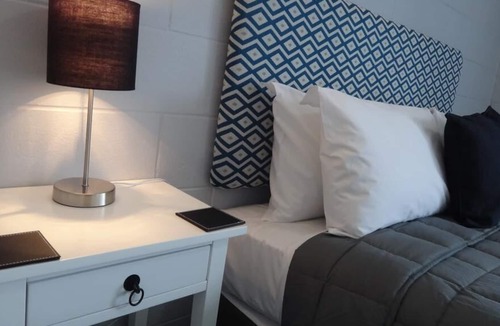 Stratford Apartment | Unwind @ Taranaki Chic Eco Studio