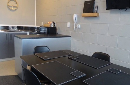 Stratford Apartment | Unwind @ Taranaki Relaxing Eco Suite