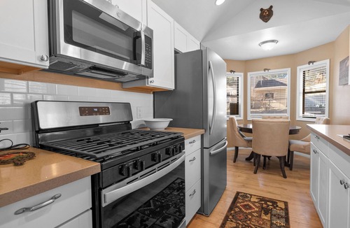 Big Bear City Cabin | Unwinding Bear