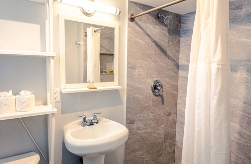 Midtown Hotel | Up Midtown