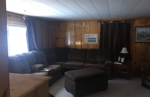 St. Helen House | Up north getaway