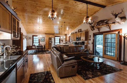 Onaway Apartment | Up North Three Bedroom Man Cave
