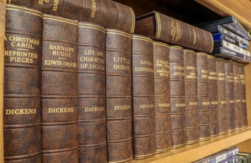 Lower Boscaswell House | Up Over Head