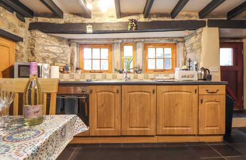 Lower Boscaswell Cottage | Up Over Head