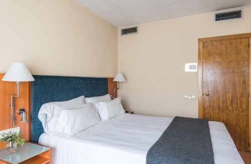 Vic Hotel | Up Rooms Vic Hotel