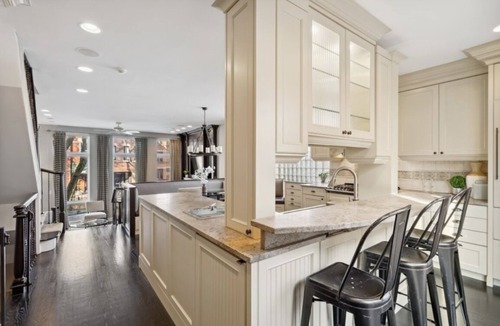West Town House | UP-SCALE Wicker Park 4BD/3.5BA HOME (+garage)