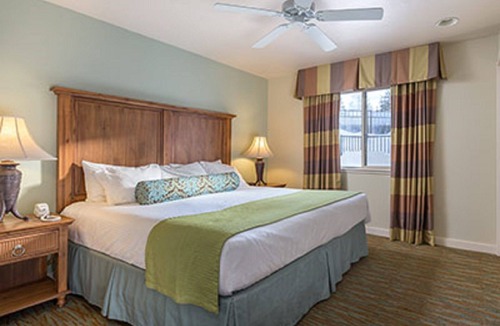 Round Hill Village Resort | Up the street from the beautiful Nevada Beach State Park!