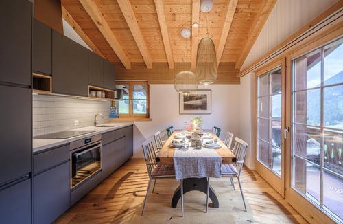 Tujetsch Apartment | up to 6 persons with fireplace and 450m to the ski lift
