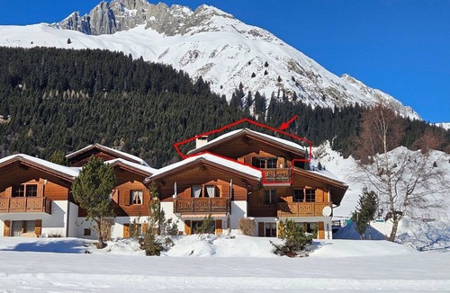 Tujetsch Apartment | up to 6 persons with fireplace and 450m to the ski lift