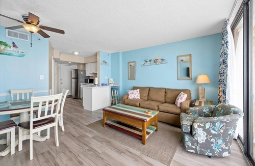Crescent Beach Condo | Updated 1-Bedroom Oceanfront Condo| Carolina Reef - 704