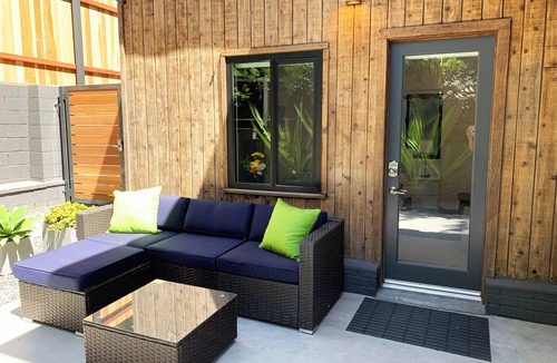 Ocean Park House | Updated 1 Bed/1 Bath + with Private Yard