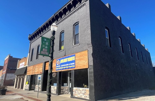 Osawatomie Apartment | Updated 1-bedroom apartment in serene Osawatomie