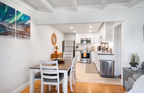Santa Maria House | Updated 3 Bd Home, Pet Friendly, Backyard Oasis
