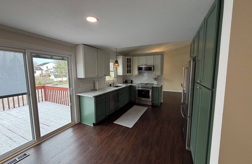 Clay House | Updated 3 Bedroom Home in Clay