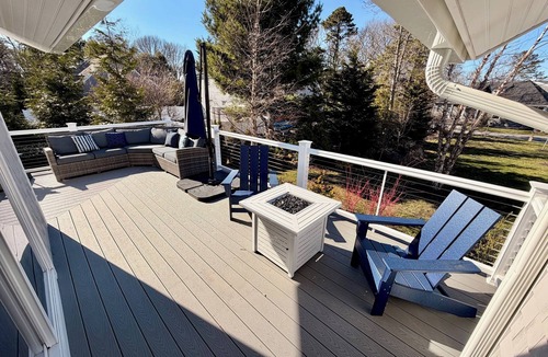 Summersea House | Updated 3-bedroom house with AC in charming New Seabury