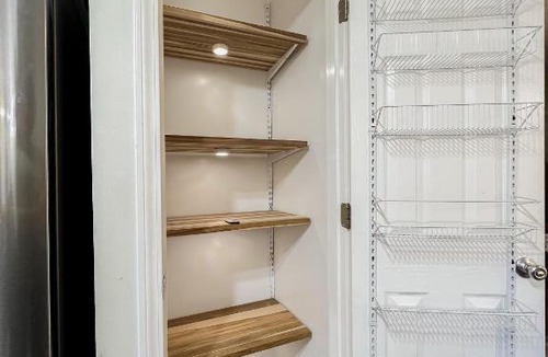 Waleska House | Updated 3Bed/2Ba in Private Gated Lake & Golf Community