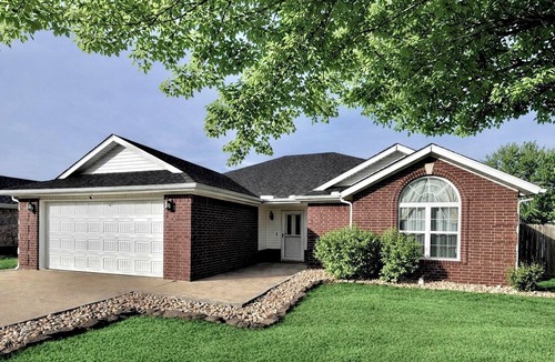 Bentonville House | Updated 3BR Near Walmart HQ & Local Trails