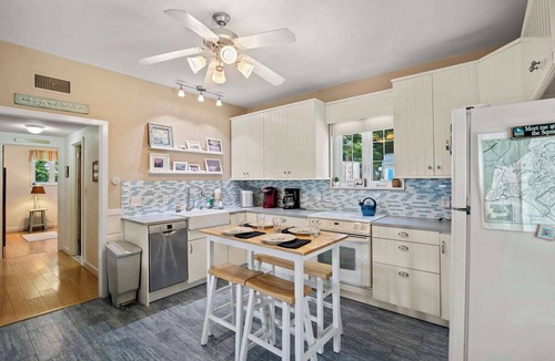 South Chatham House | Updated Beach House Deck Outdoor Shower!