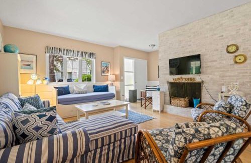 South Chatham House | Updated Beach House Deck Outdoor Shower!