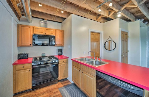 Berger Cottage | Updated Berger Cottage w/Pool, on a Private Farm!